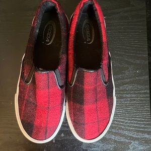 Plaid slip on sneakers